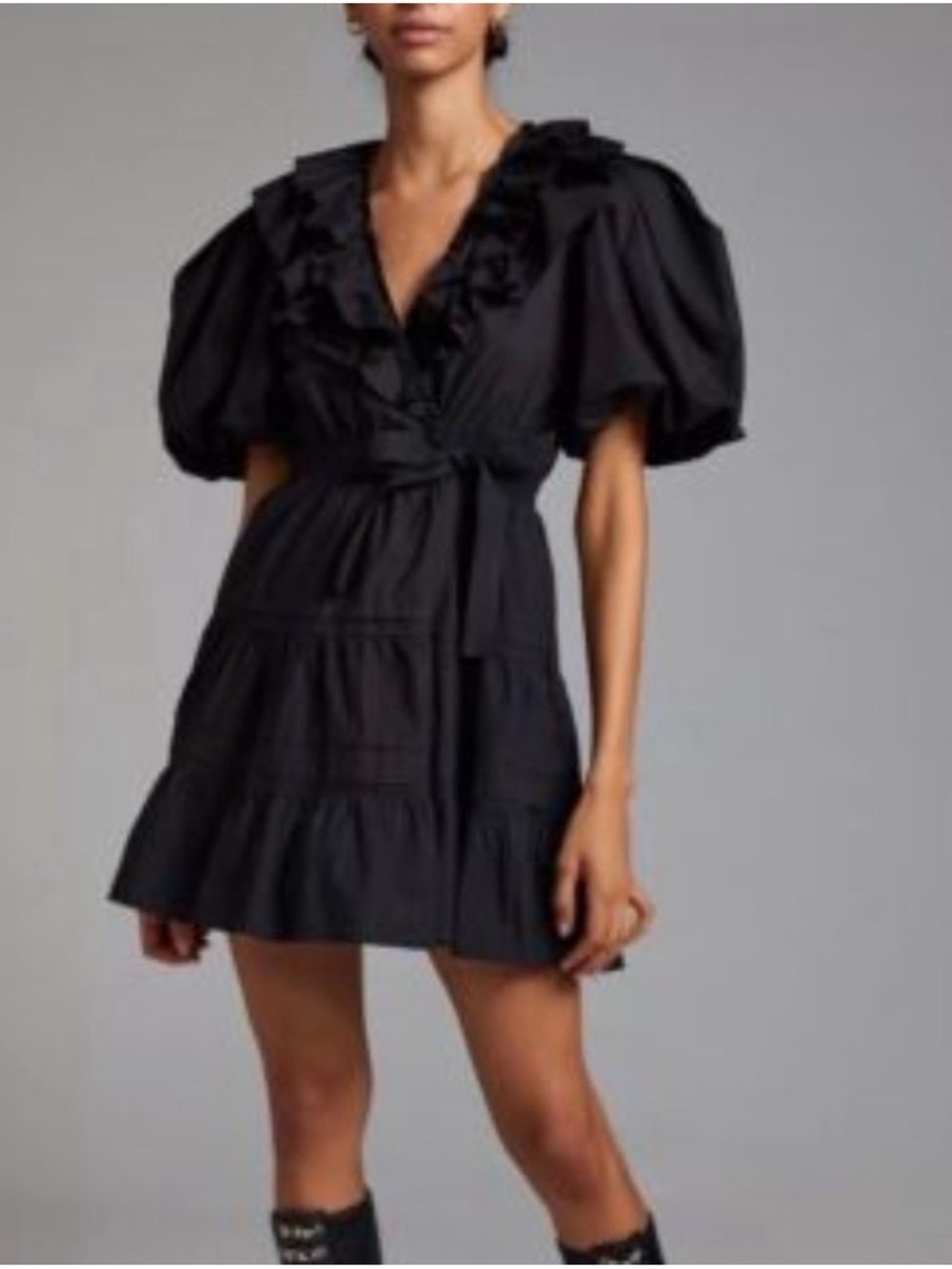Love The Label NWOT Remy Dress Small